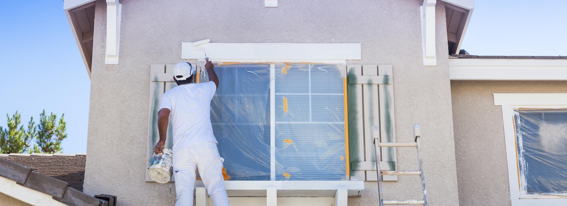 Seamless wall painting